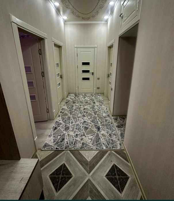 Кадишева 550$ 3 ком