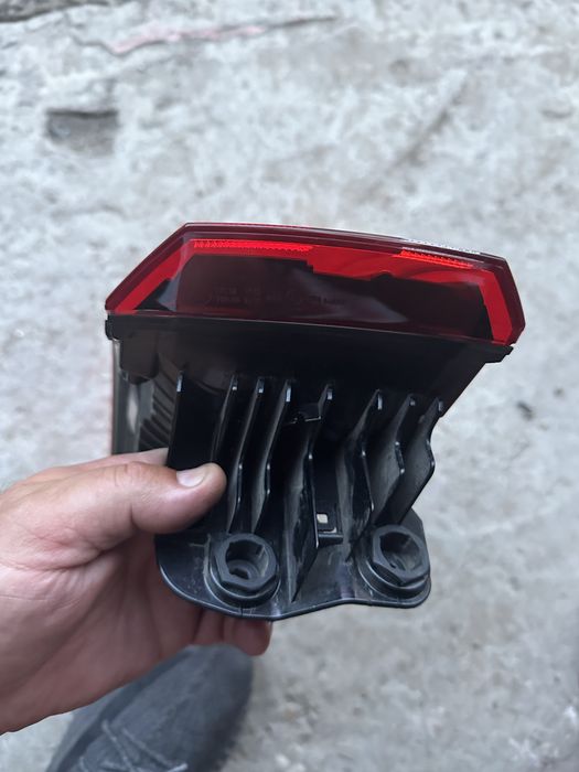 Stop dreapta audi q3.cod:83a945070.