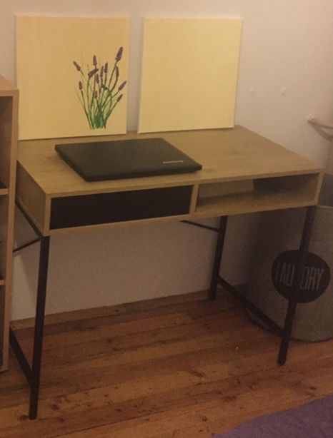 Бюро от Юск Trappedal дъб/черно