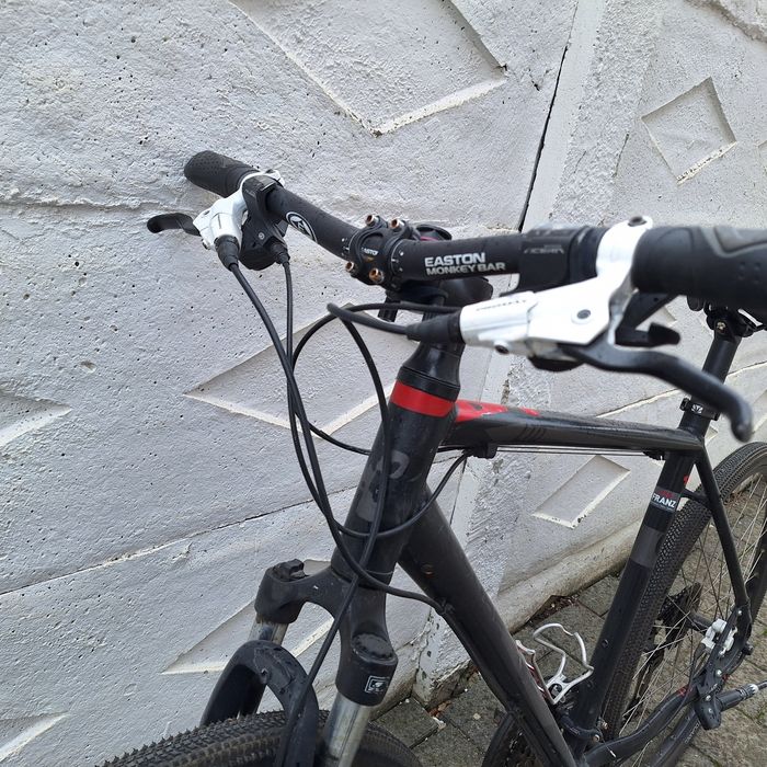 Bicicleta Cube LTD Pro