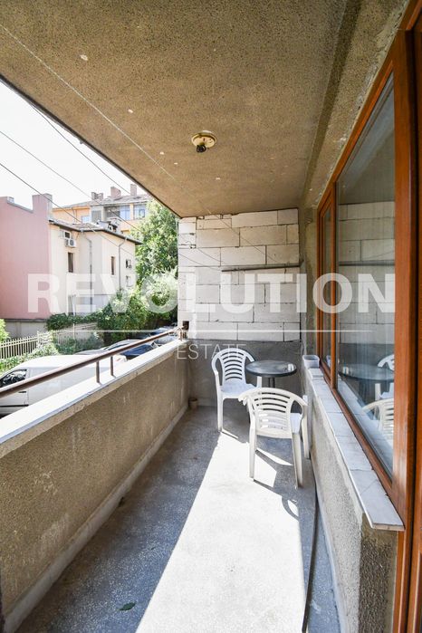 Дава се под наем Тристаен апартамент в София, Медицинска академия - 120 кв.м за 750 € - Снимка #10