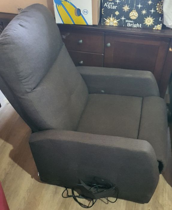 Fotoliu  electric .de masaj