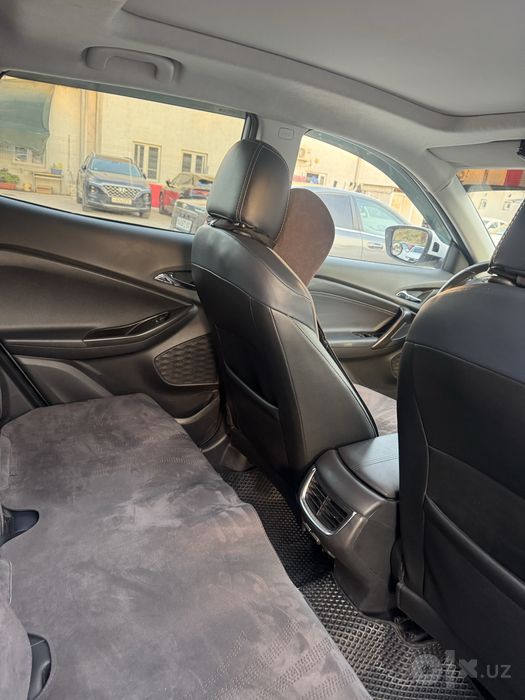 Tracker 2primier plyus 2024