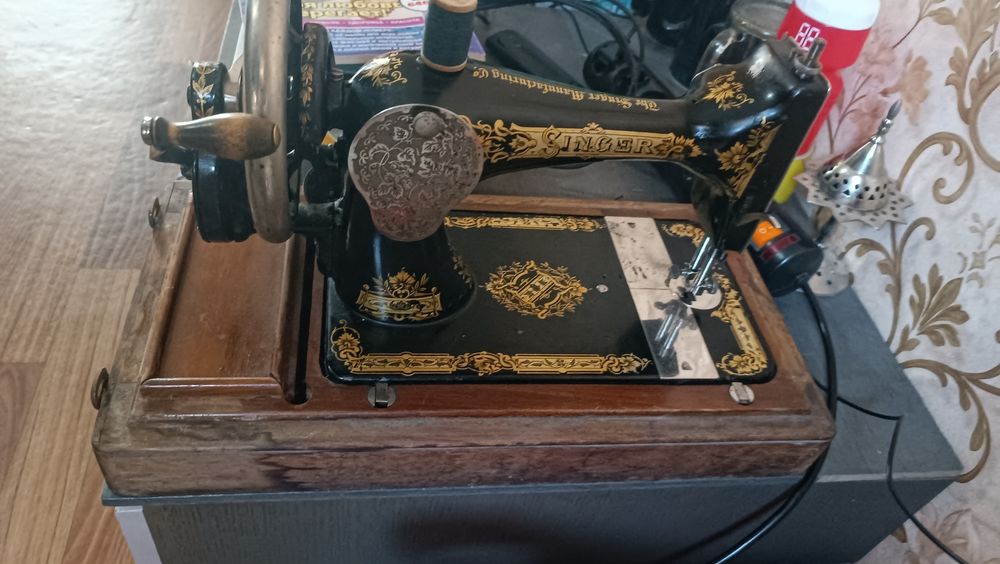 Продам швейный машинка Singlr