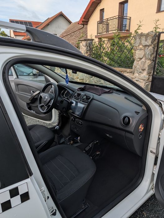 Vând Dacia Logan MCV  2020