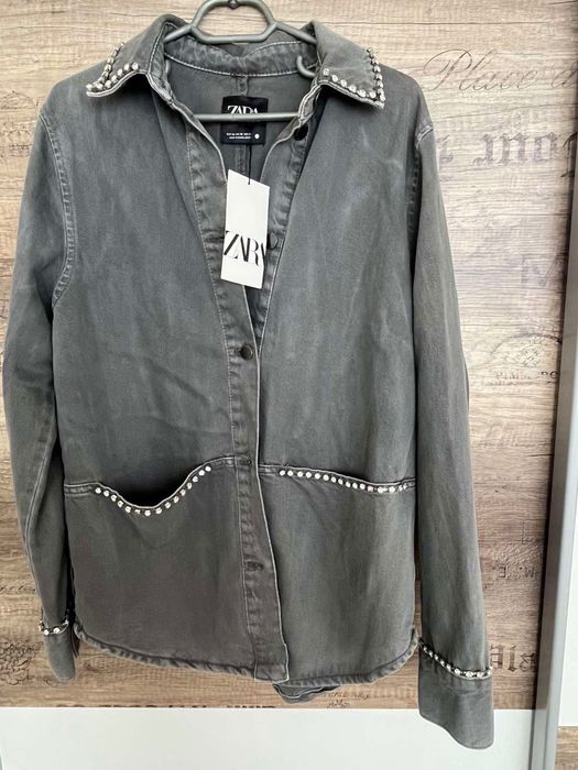 Яке/риза с капси Zara
