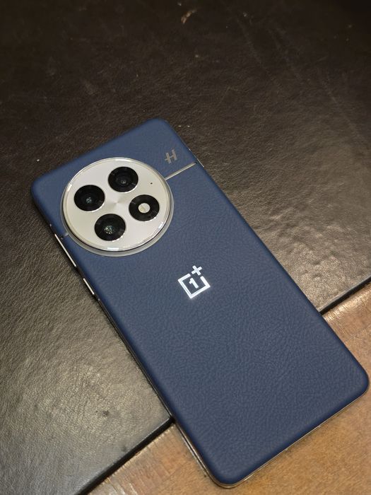 Oneplus13 12/256,обмен на Google pixel