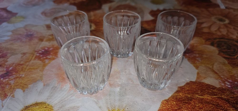 стъклени(керамични) чаши за алкохол