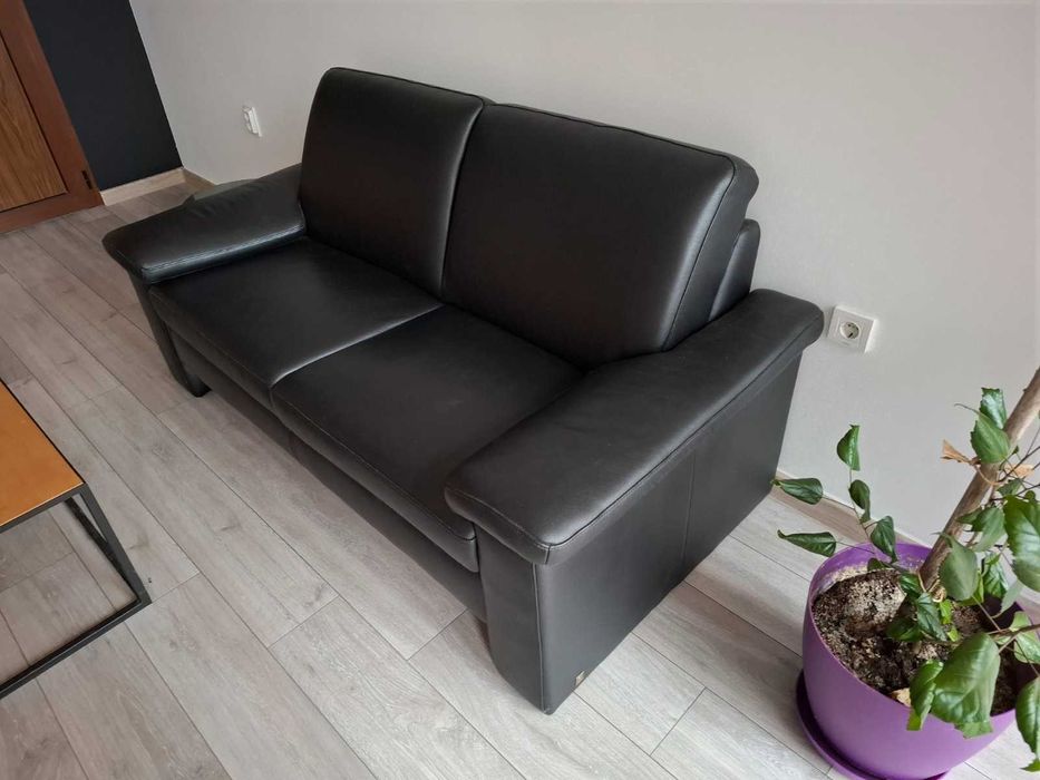 Диван - естествена кожа, черен