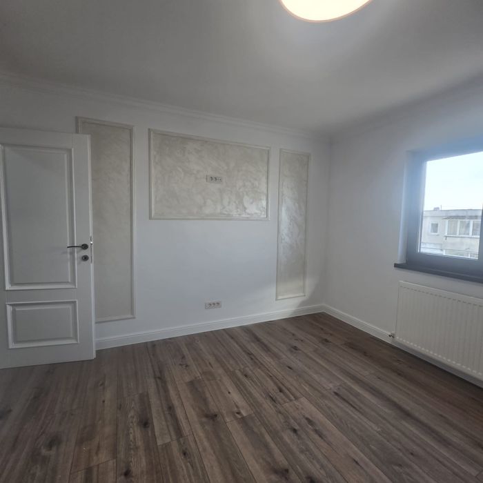 Apartament  zona centrala renovat ultra modern