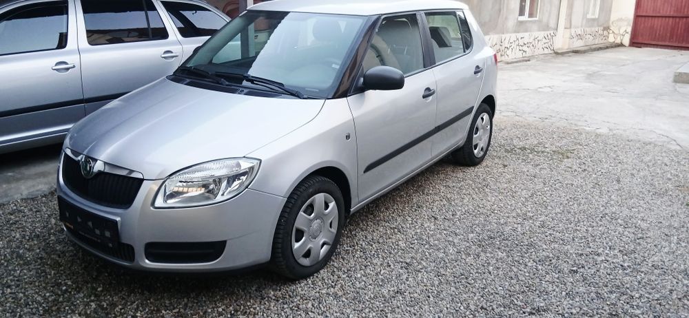 SKODA Fabia 2010 — imagine 5