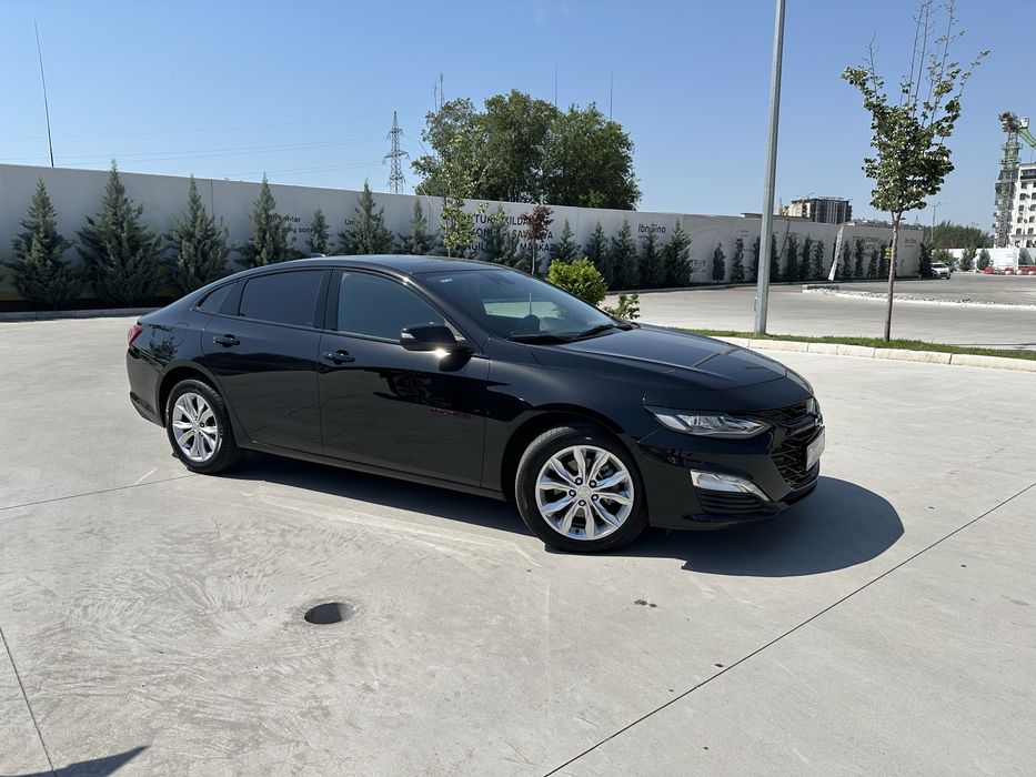 Chevrolet Malibu 2023 — 2