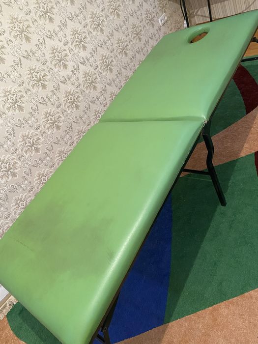 Кушетку продаем