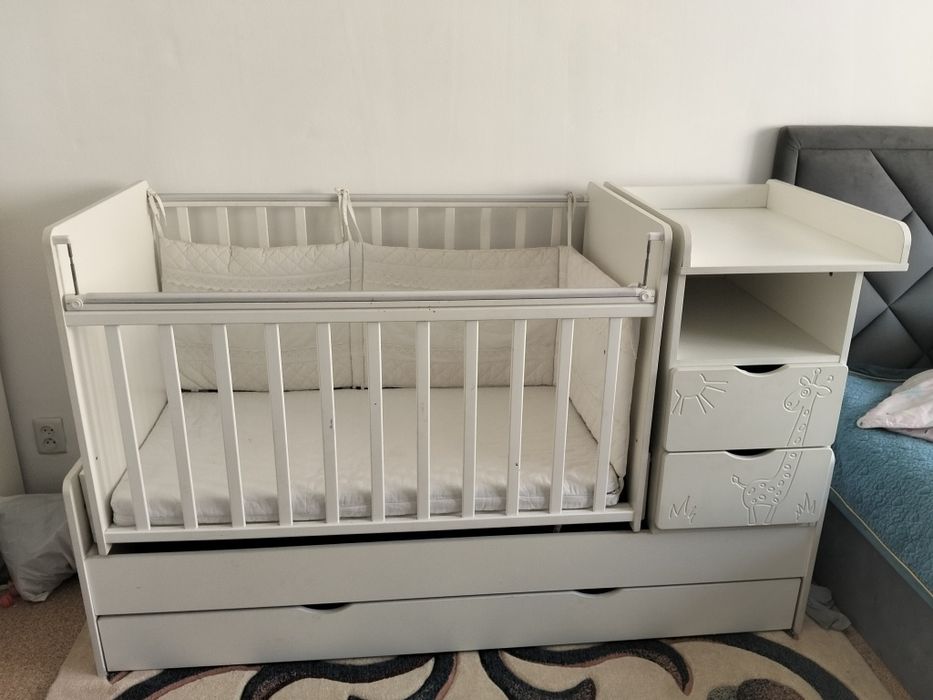 Продам детскую кровать трансформер