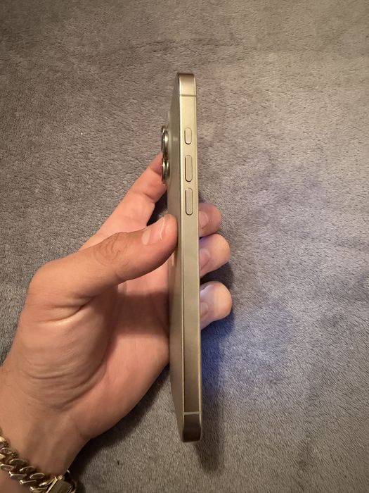 16 pro max 256 natural / 91 % / varianta e sim