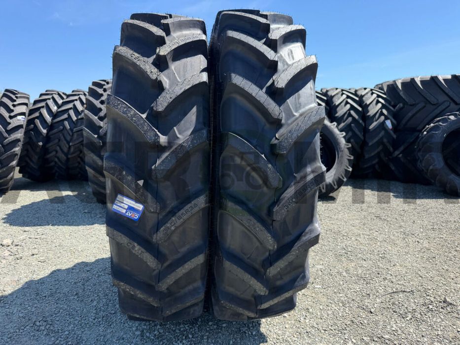 Anvelopa 340/85 R36 CEAT FARMAX R85 135A8/132D TL (13.6R36)  Cauciucuri tractor, Fiat, Case, Fendt, John Deere, New Holland, Massey Ferguson, UTB   Ca