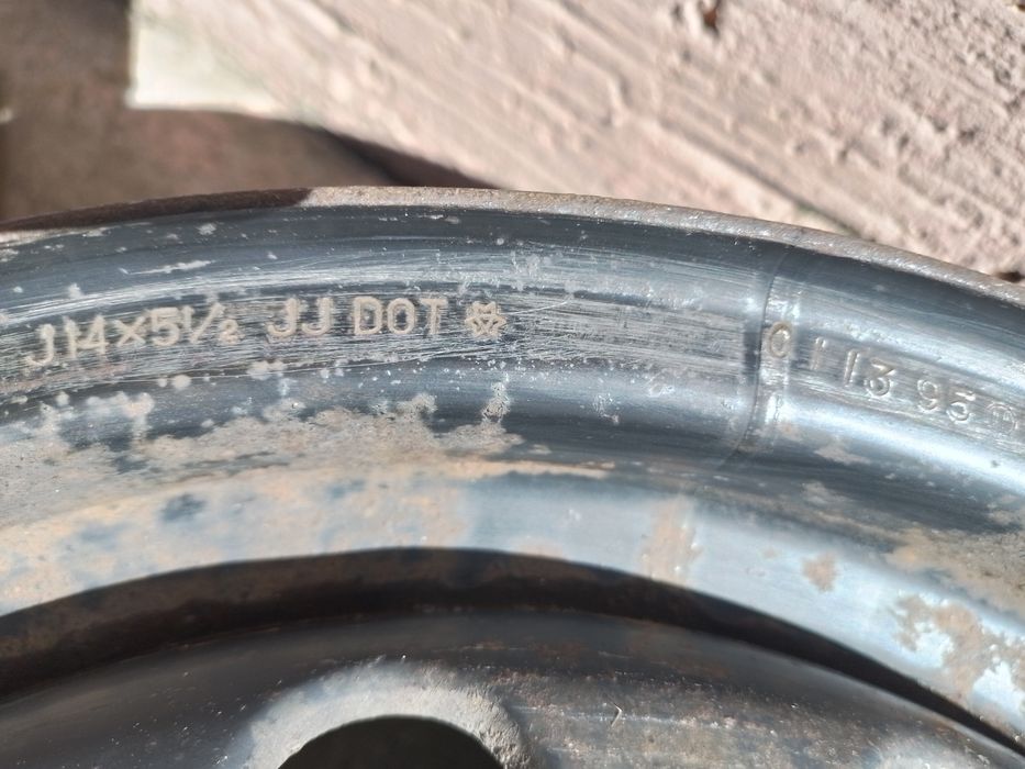 Продам железные диски разные