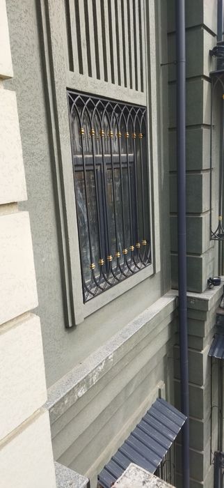 Darvoza rishotka naveslar