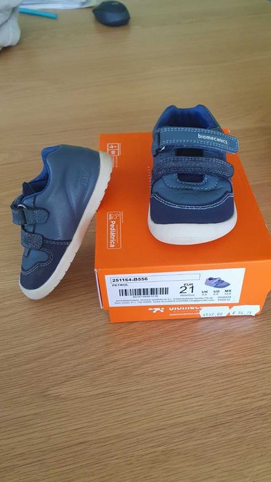 Продавам обувки на Biomecanics, размер 21