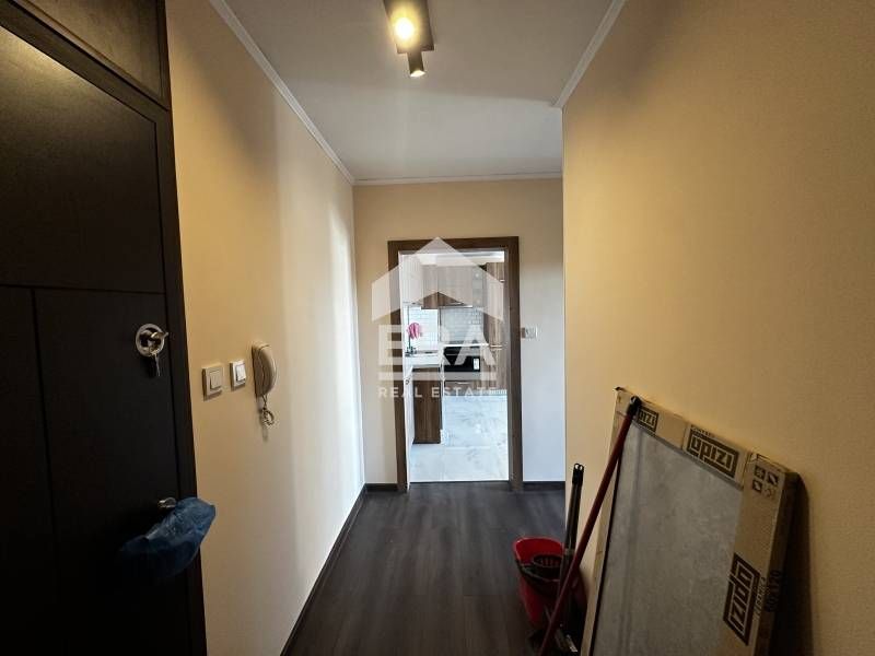 ЕРА ТЕРА предлага обзаведен двустаен апартамент в ж.к. Младост 1