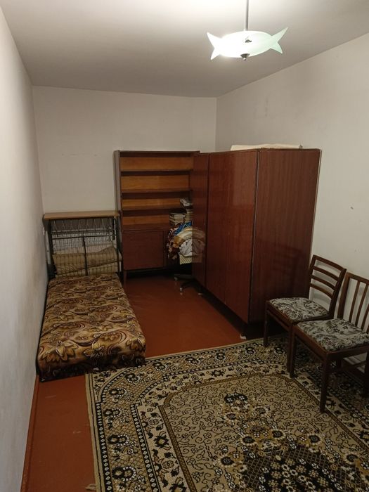 Продается квартира 2мкр 2 комнаты