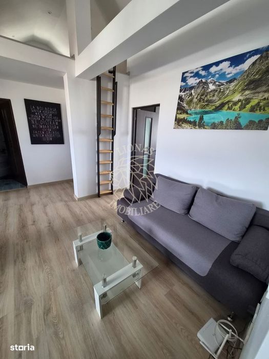 Apartament 3 camere 65 mp+pod 35 mp- Zona Sensul Vechi