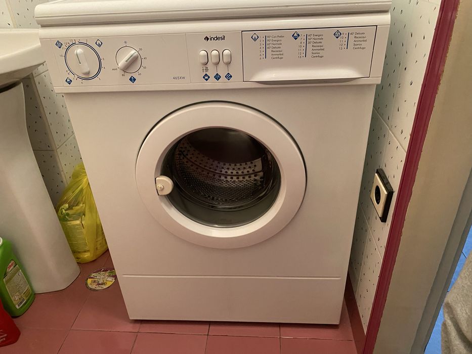 Пералня INDEZIT  465XW