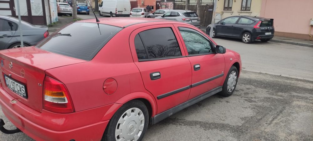 Vând Opel Astra g 1.4 twinport benzina și gpl