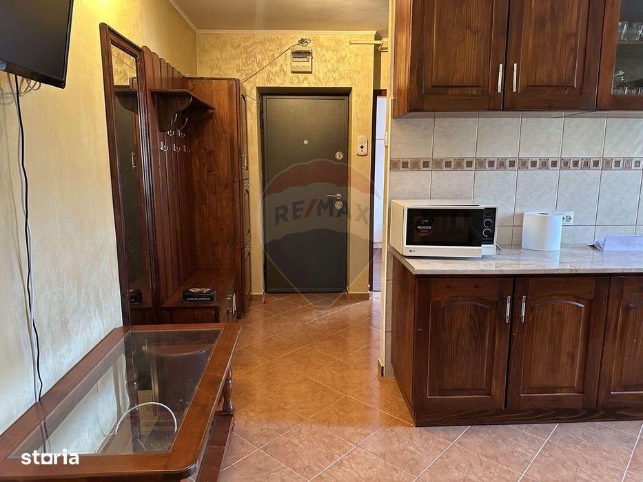 Apartament în zona Alimentara 28