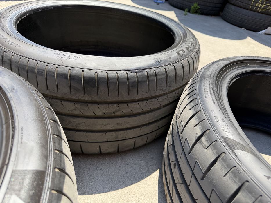 BMW M5 F90/ M8 Летни гуми Pirelli P Zero PZ4 20” BMW Star комплект