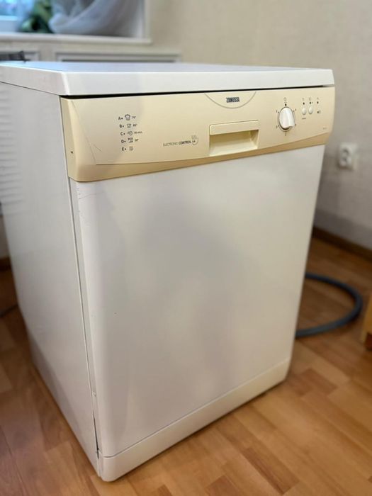 Посудомоечная машина