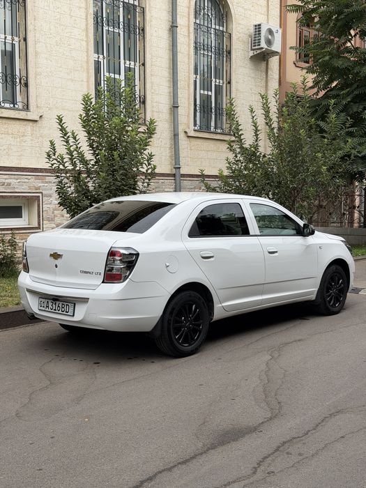 Cobalt Midnight 2025 yil Oq rang Avtomat yengi tayyor moshina