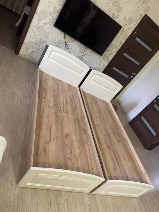 Продаются кровати