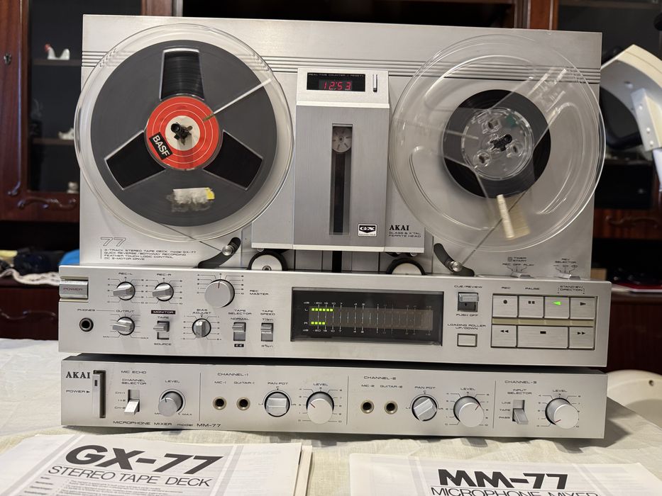 Magnetofon Akai GX-77