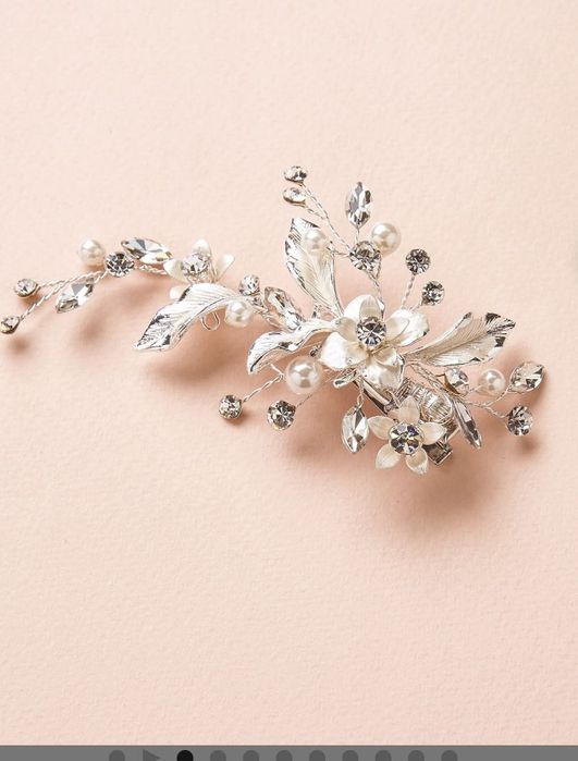 Сватбено бижу за коса