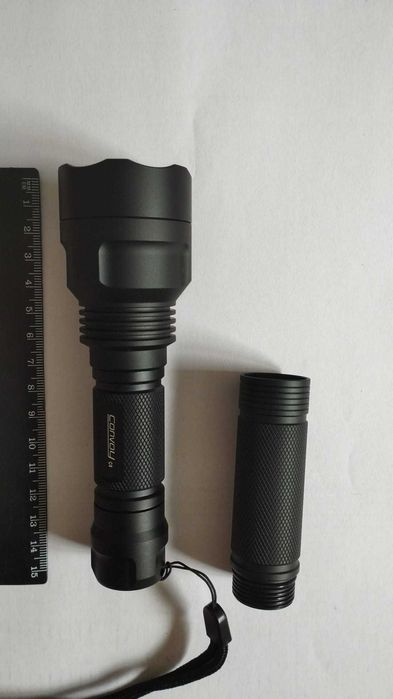 Convoy C8 Ultraviolet cu UV de 365nm cu filtru special UV ZWB2