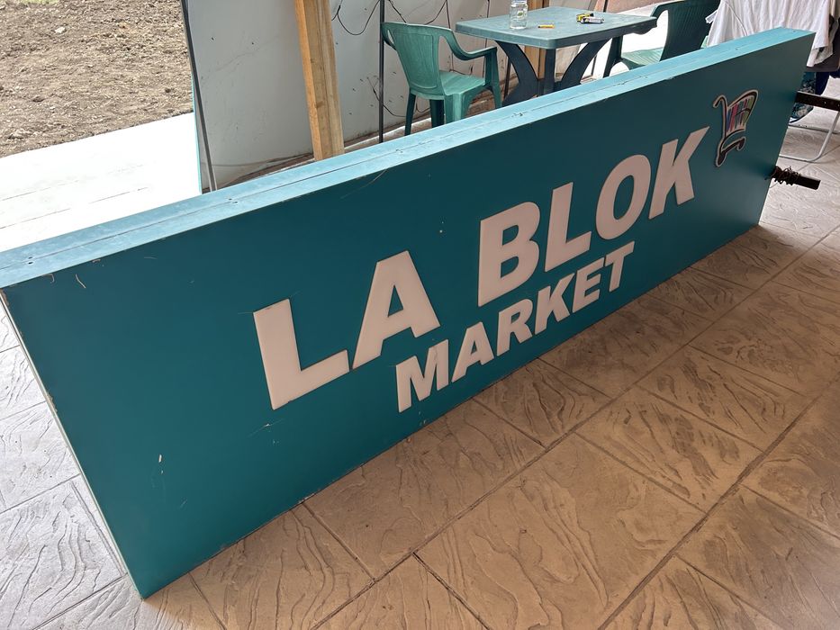 Reclame luminoase magazin