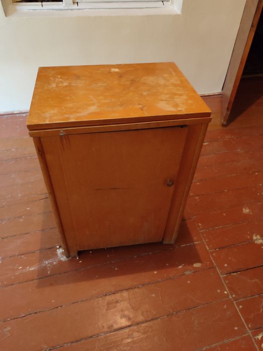 Тикув машина сотилади!