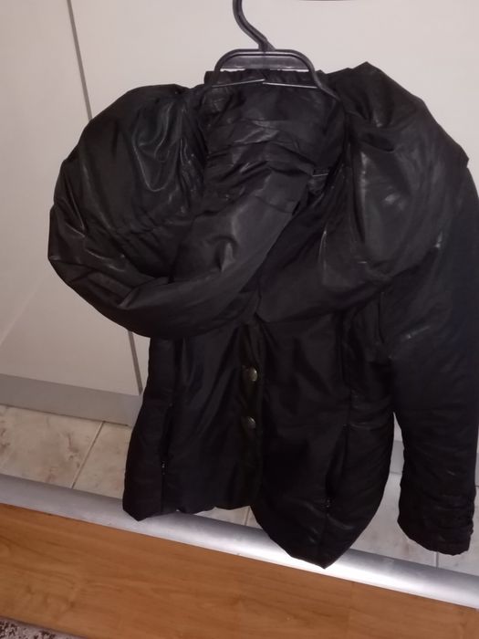 Дамско яке черно