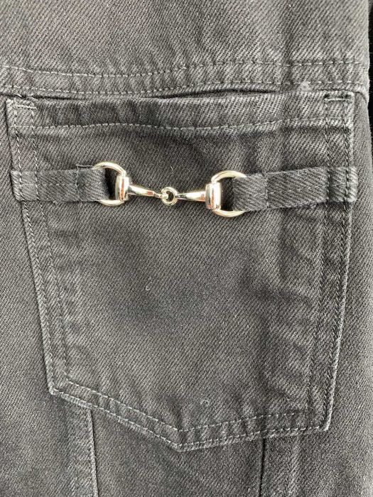 Gucci Denim Kurtka Zestaw. Setul acesta de denim este realizat din