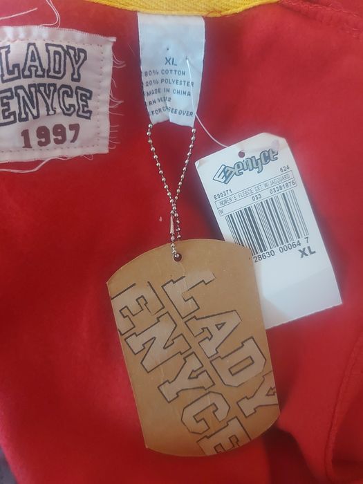 Нов суитшърт за момиче или жена