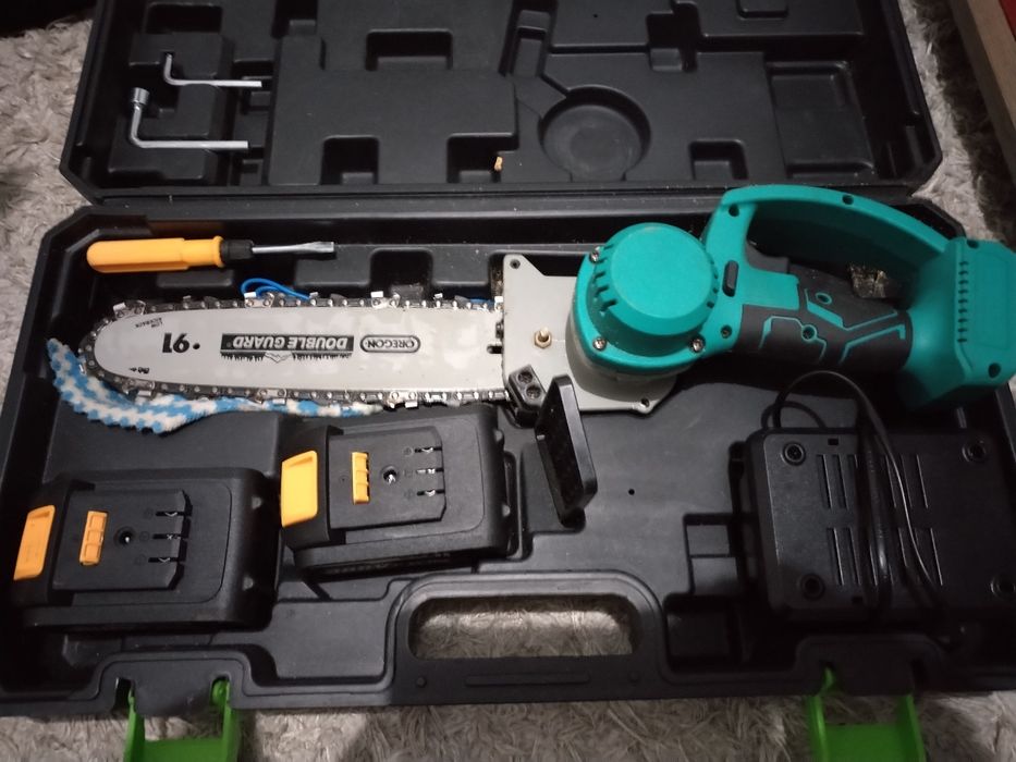 Drujba pe acumulator