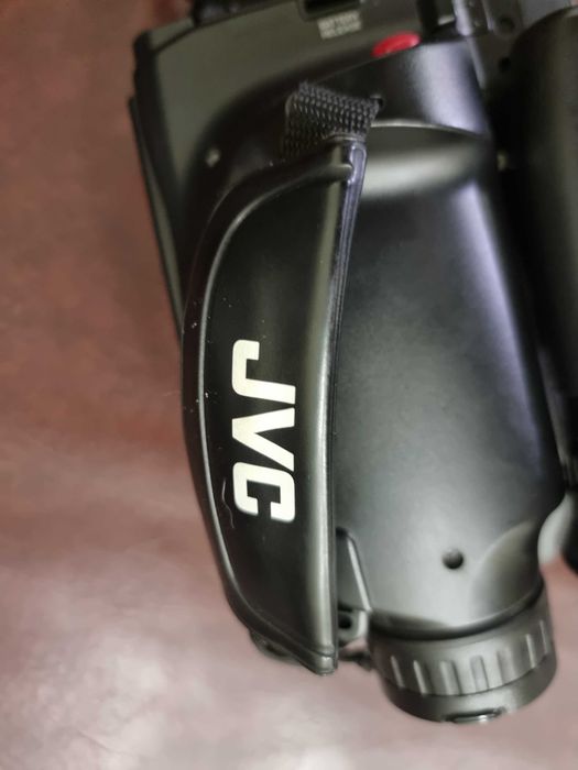 jvc видеокамера с касета