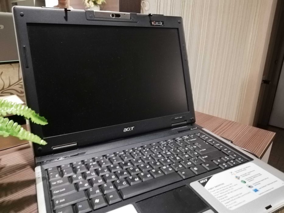 Ноутбук Асер хороший ( Acer