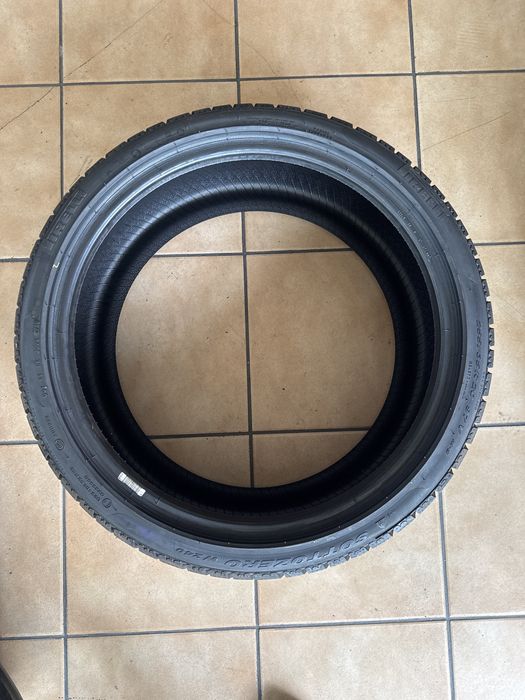 255/35/20 Pirelli 97V