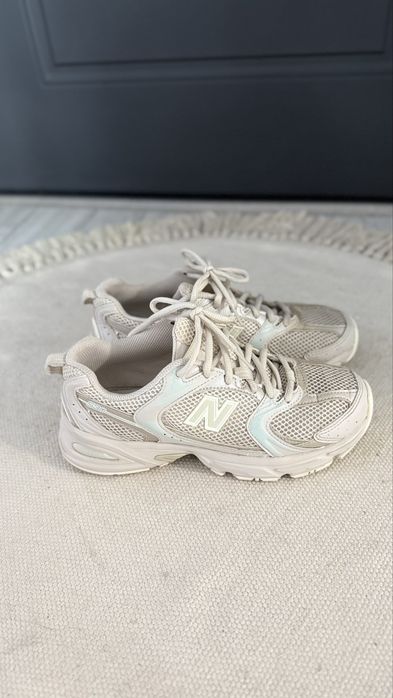 Adidasi new balance, marimea 37