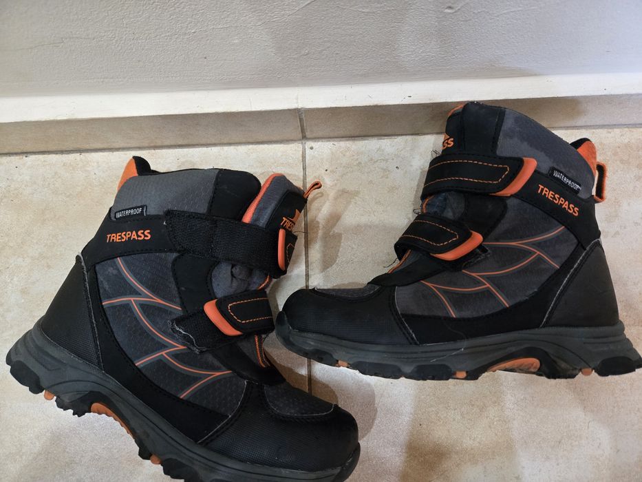 Зимни ботуши Trsespass 32 и 33 номер