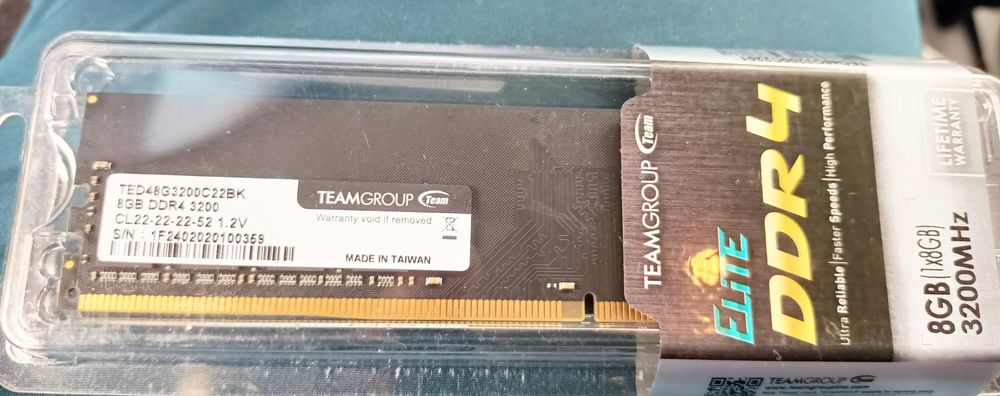Срочно.Продам  новый процессор core i5-14600k