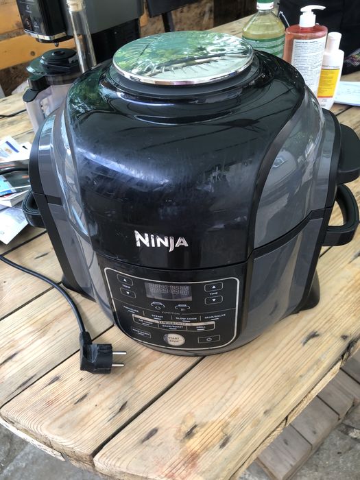 Мултикукър Ninja