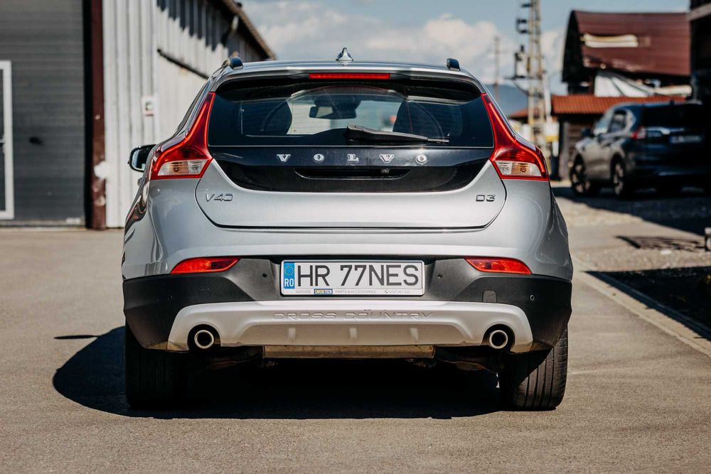 Volvo V40 Crosscountry 2014